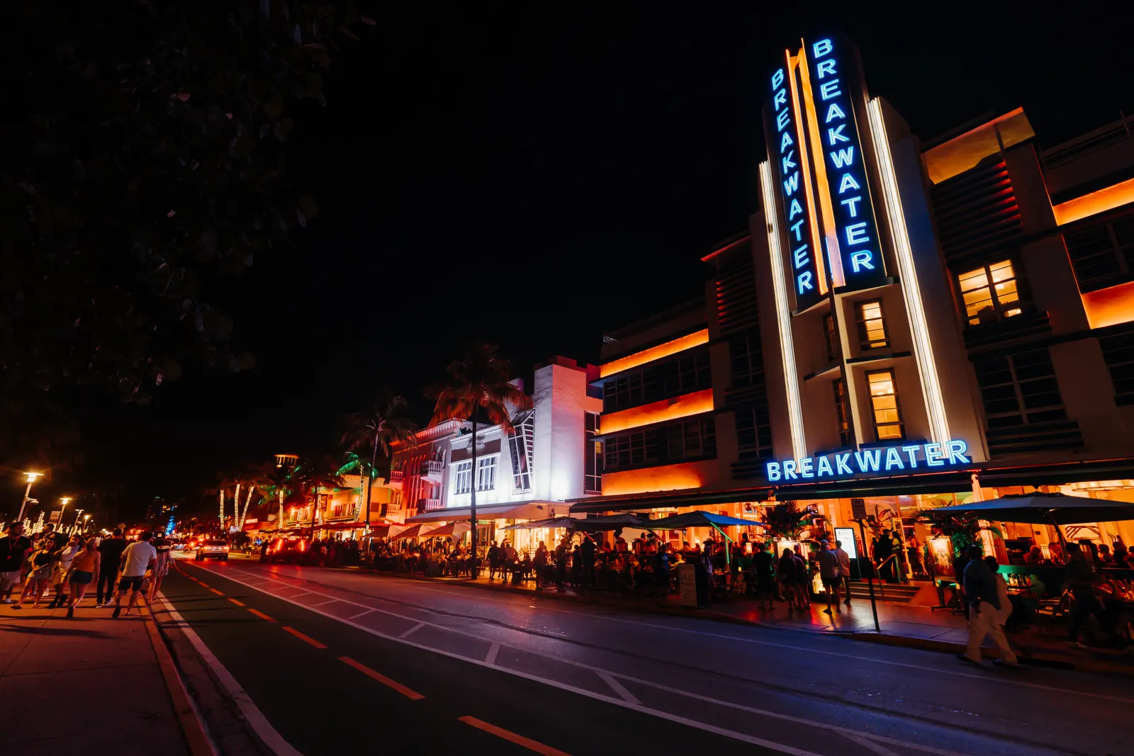 Haunted South Beach Ghost Tour — photo 3