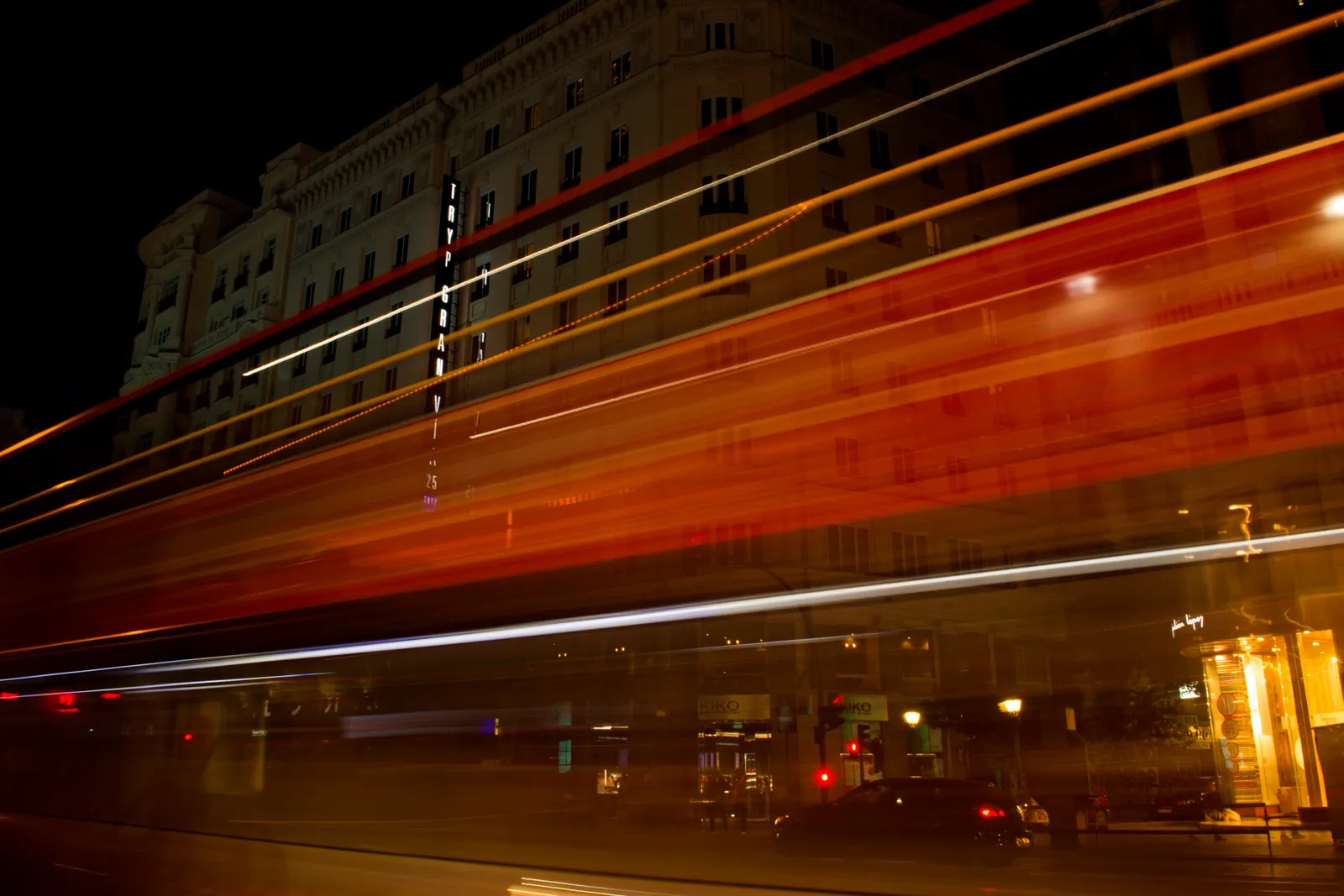 Madrid Oscuro: Ghosts, Crimes & Legends Night Walk — photo 4