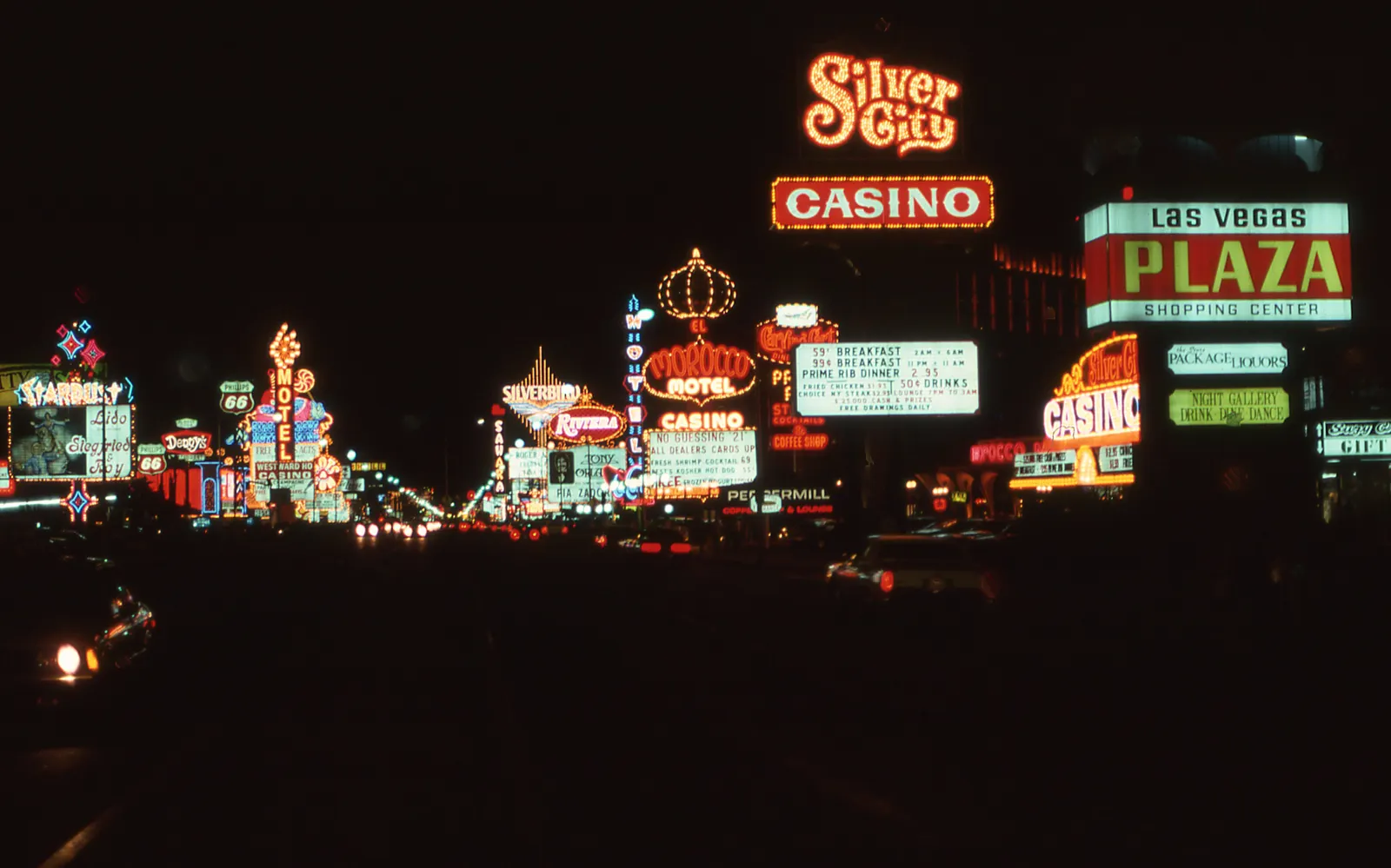 Las Vegas Strip: Ghosts & Hauntings Night Walk — photo 3