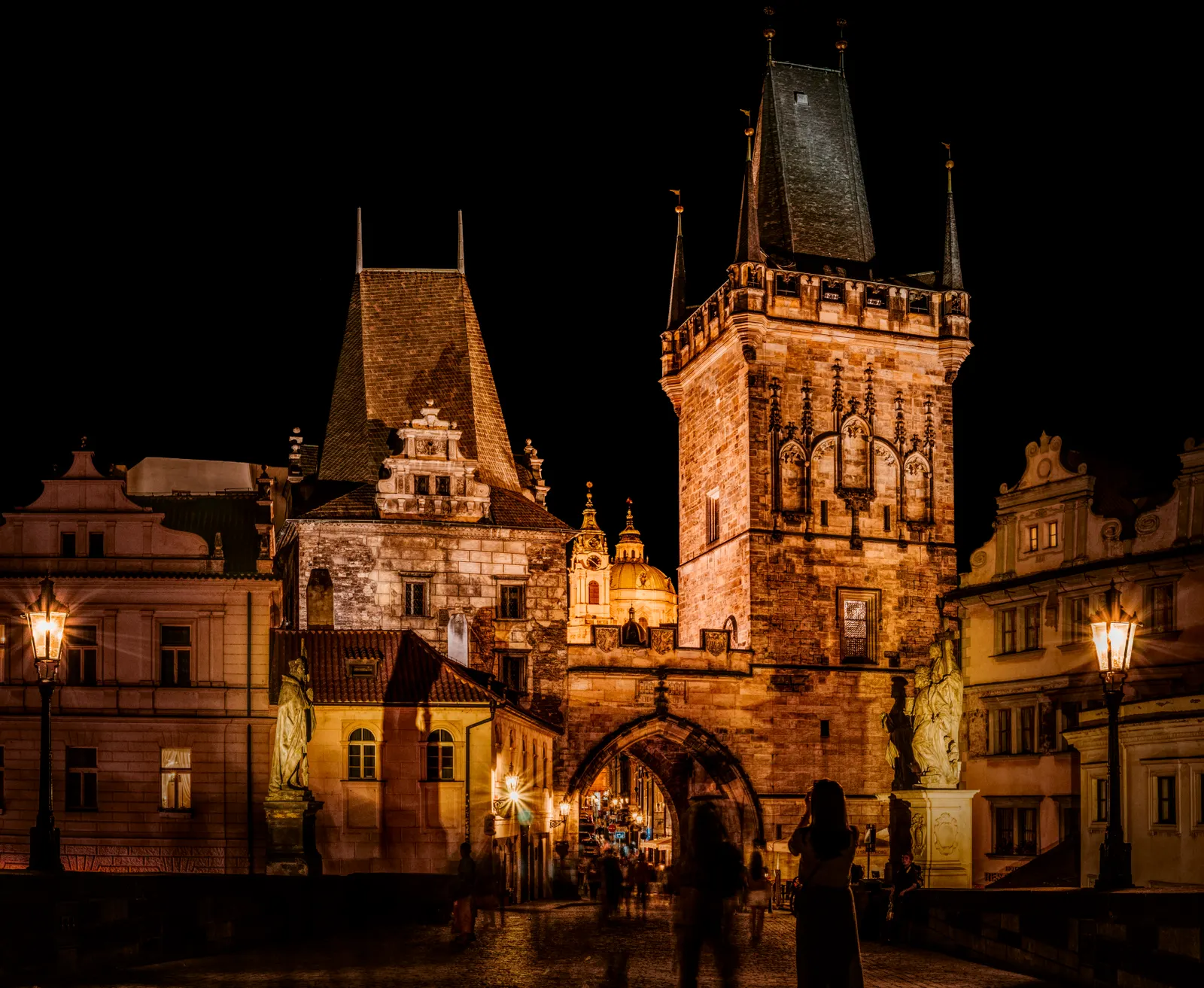 Prague Dark History: Dungeons & Medieval Torture Walk