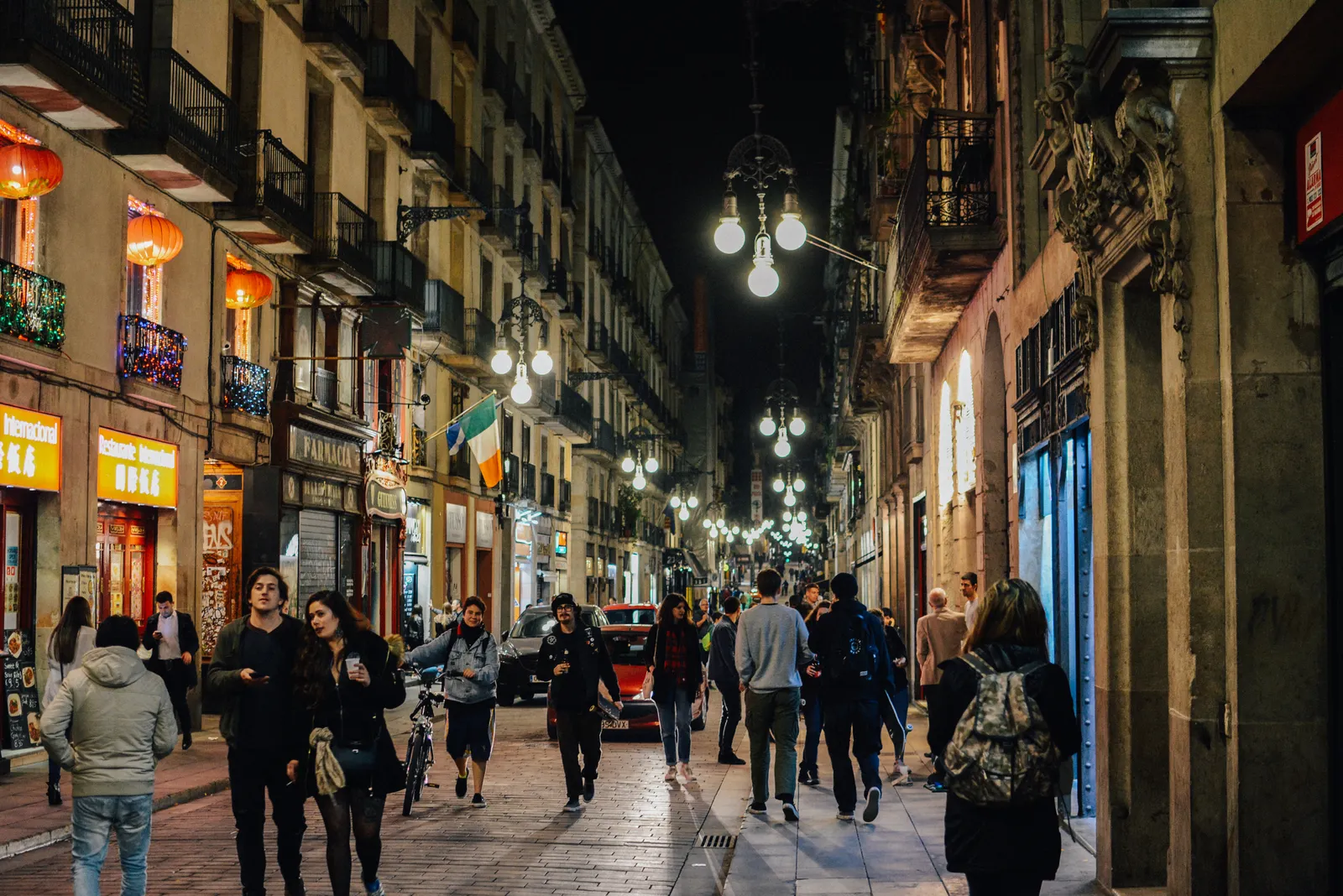 Barcelona Gothic Quarter: Ghosts & Legends Night Walk