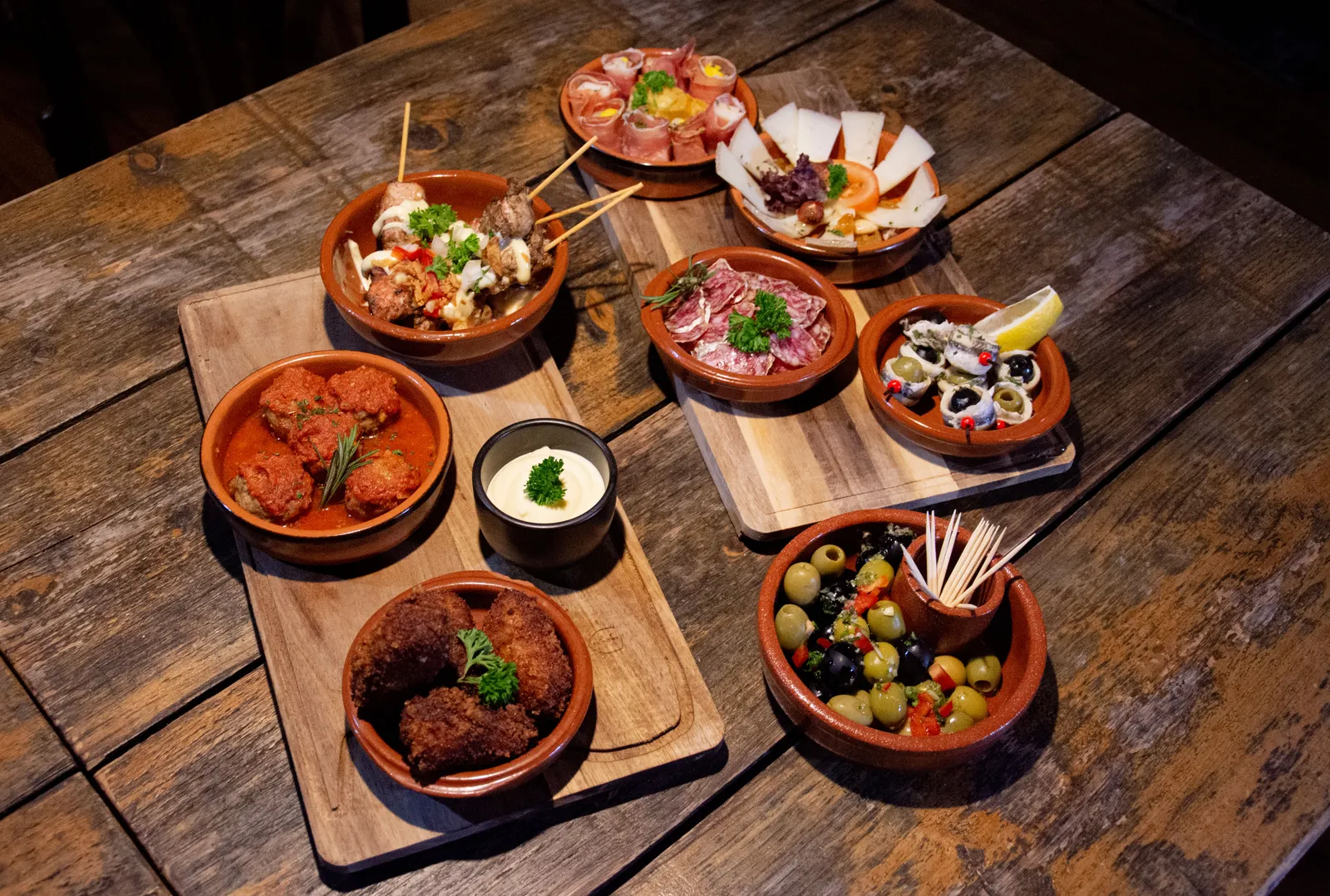 Madrid After Dark: Tapas, Wine & Flamenco — photo 2