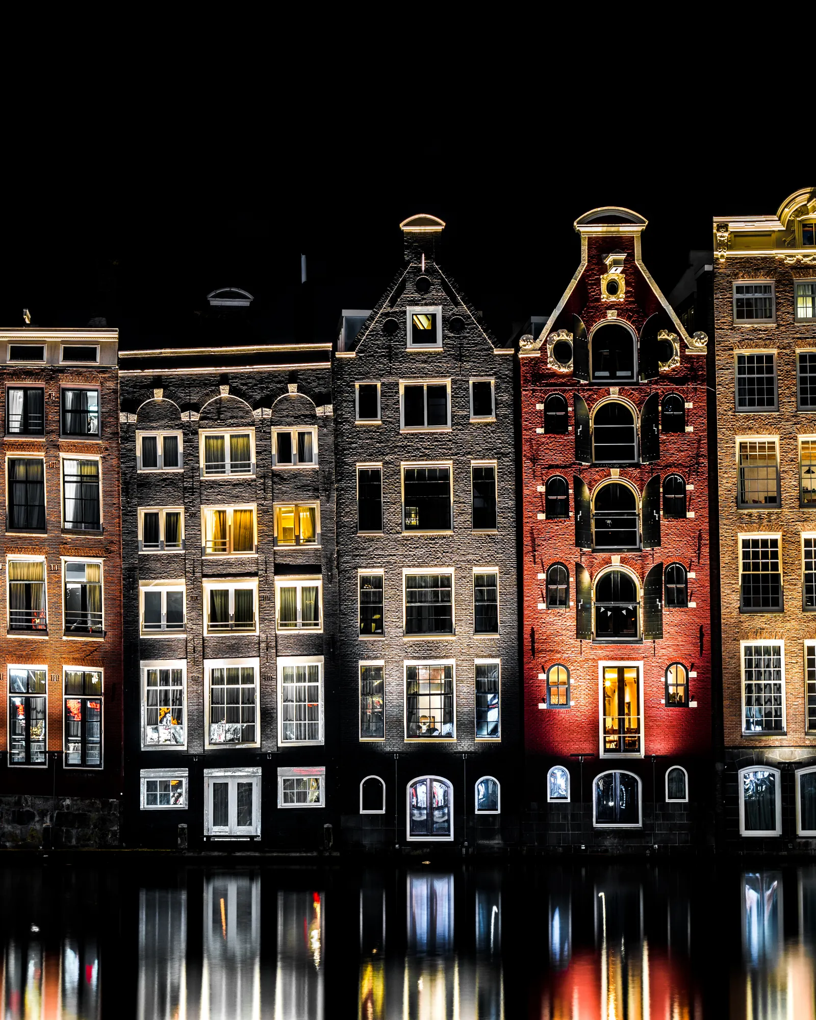 Amsterdam After Dark: Night Tours & Experiences at night