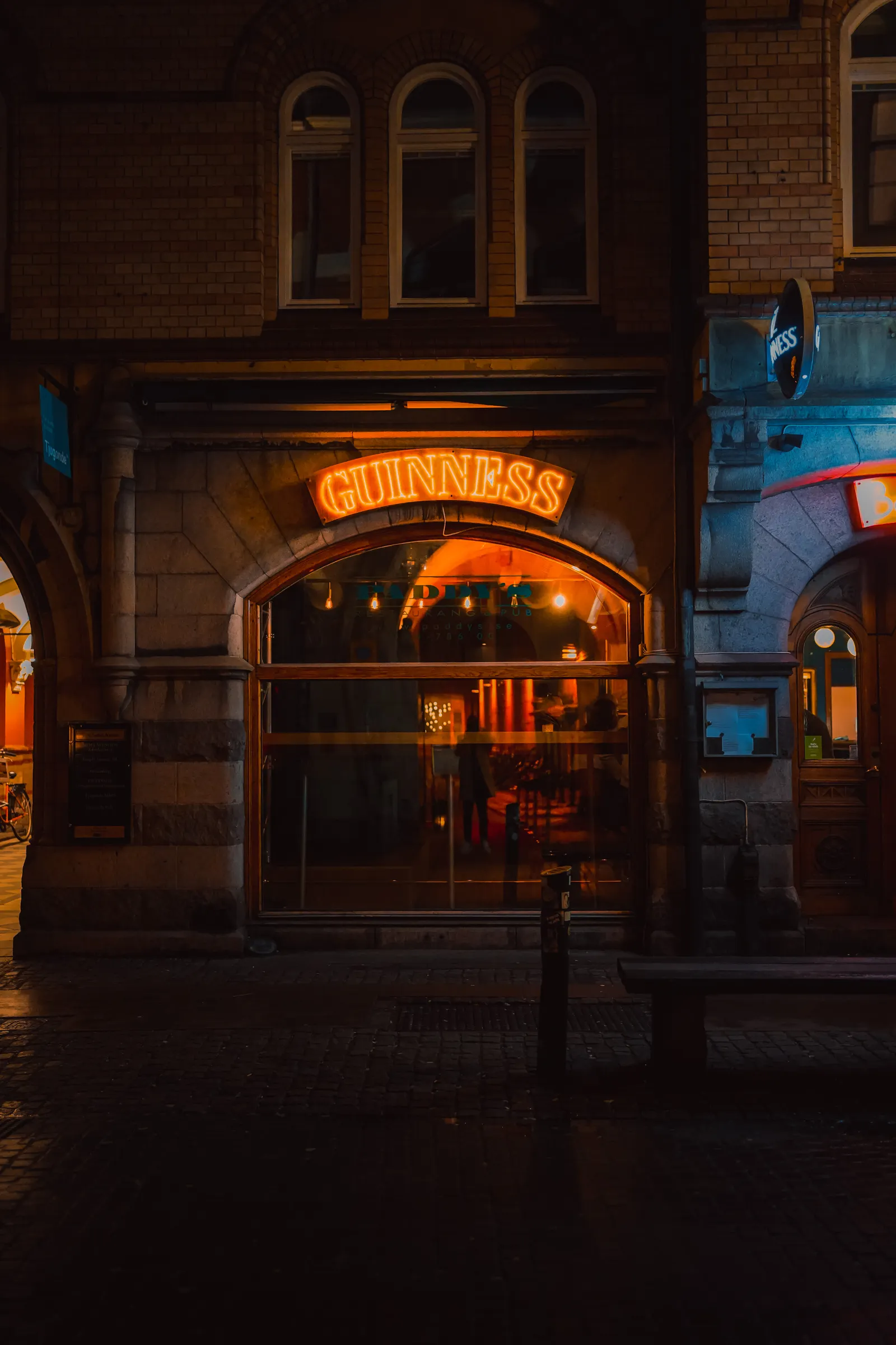 Barcelona After Dark: Night Tours & Experiences nightlife
