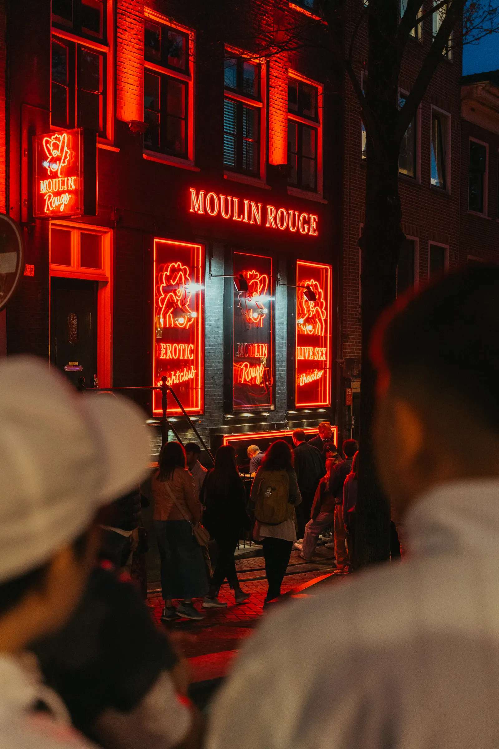 Amsterdam Dark History Tour: From Golden Age to WWII — photo 2