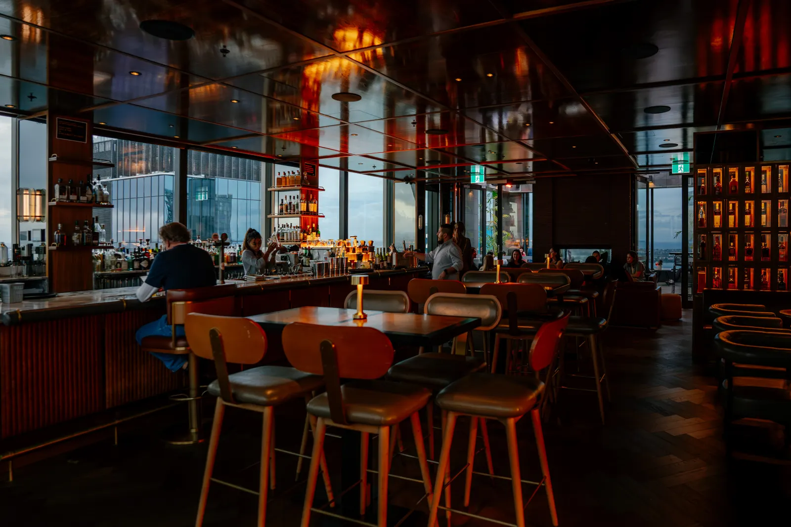 Barcelona Speakeasy Crawl: Hidden Bars & Welcome Drinks — photo 2