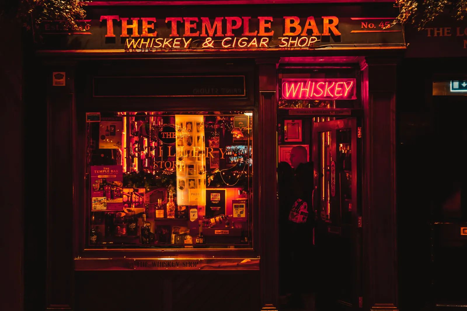 Downtown Las Vegas Bar Crawl: Fremont Street — photo 3
