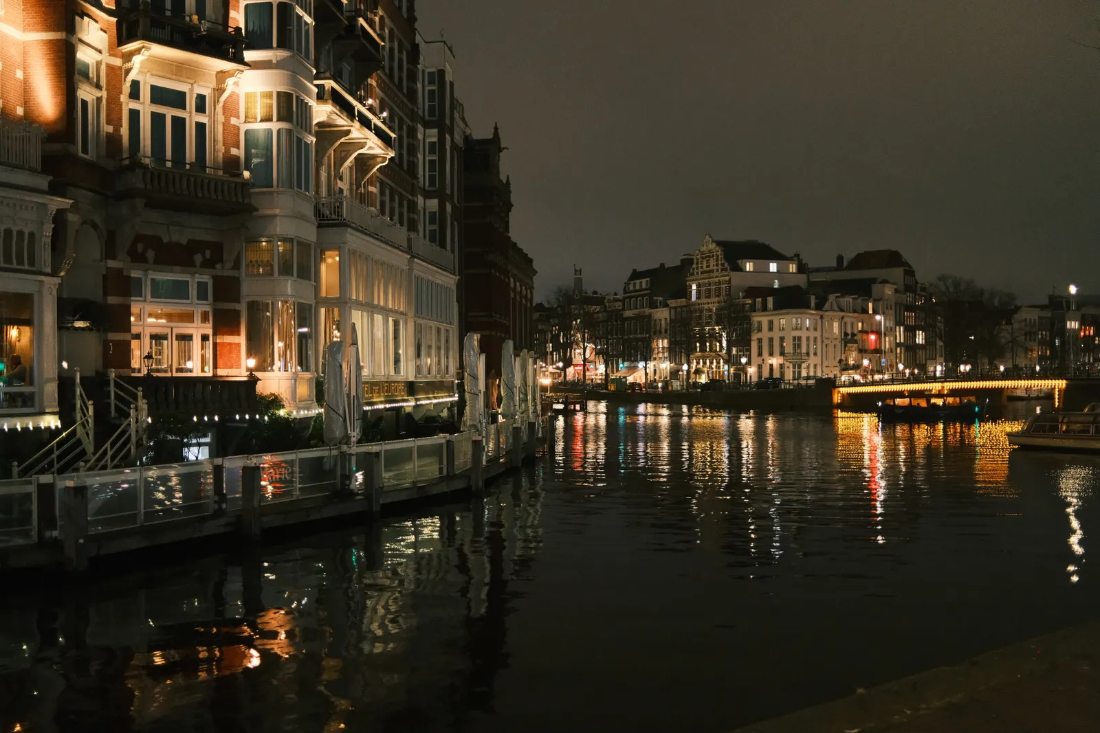 Amsterdam Red Light District Evening Walking Tour