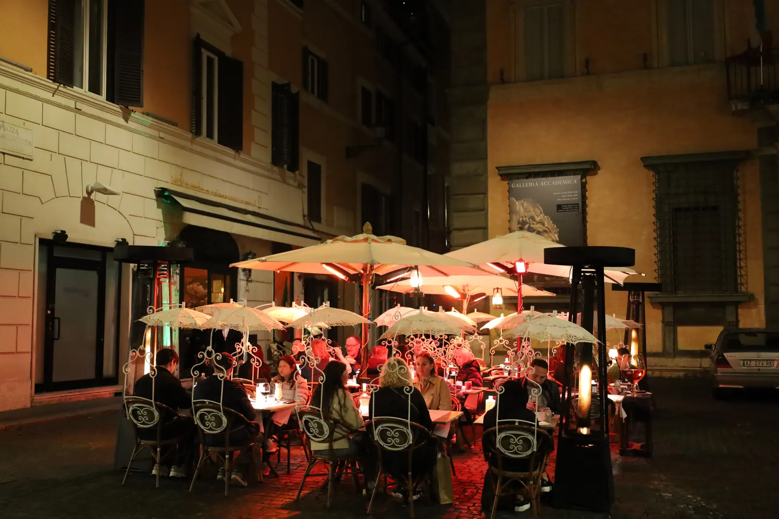 Rome Trastevere Food Walk with Beer & Wine