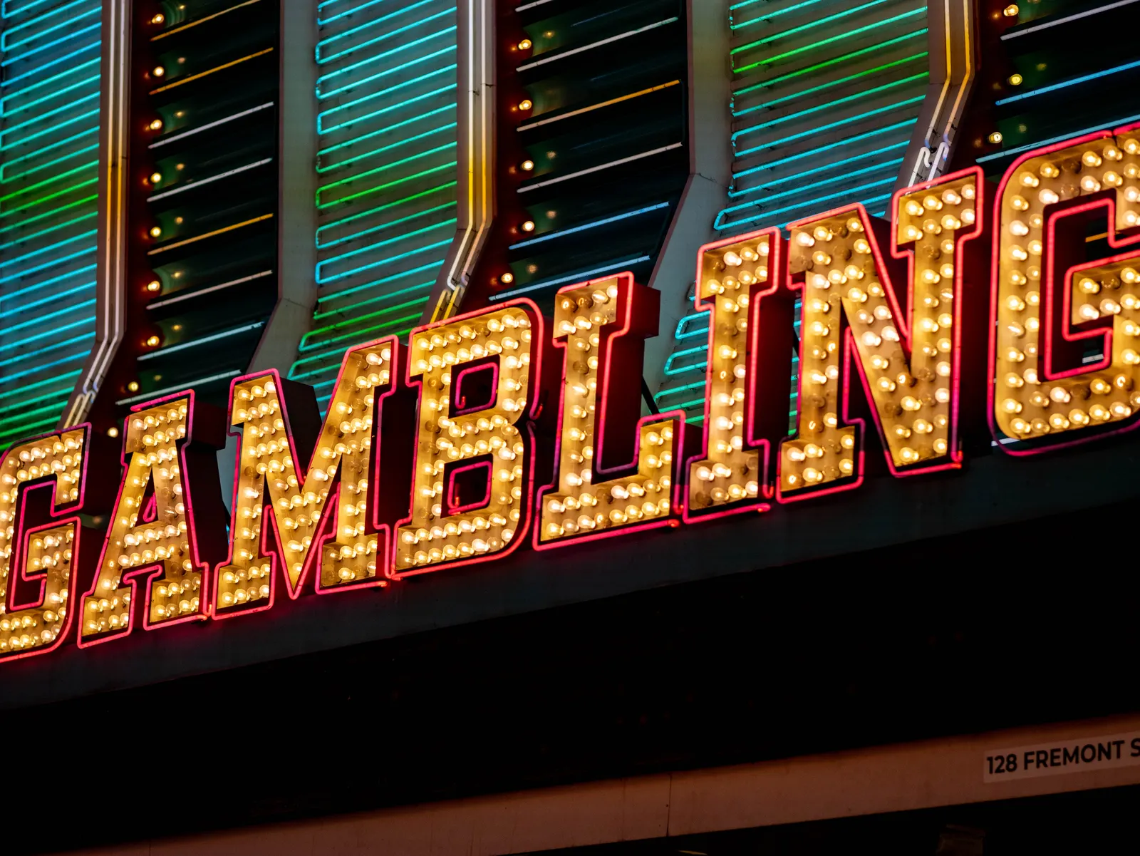 Las Vegas Strip: Ghosts & Hauntings Night Walk — photo 5
