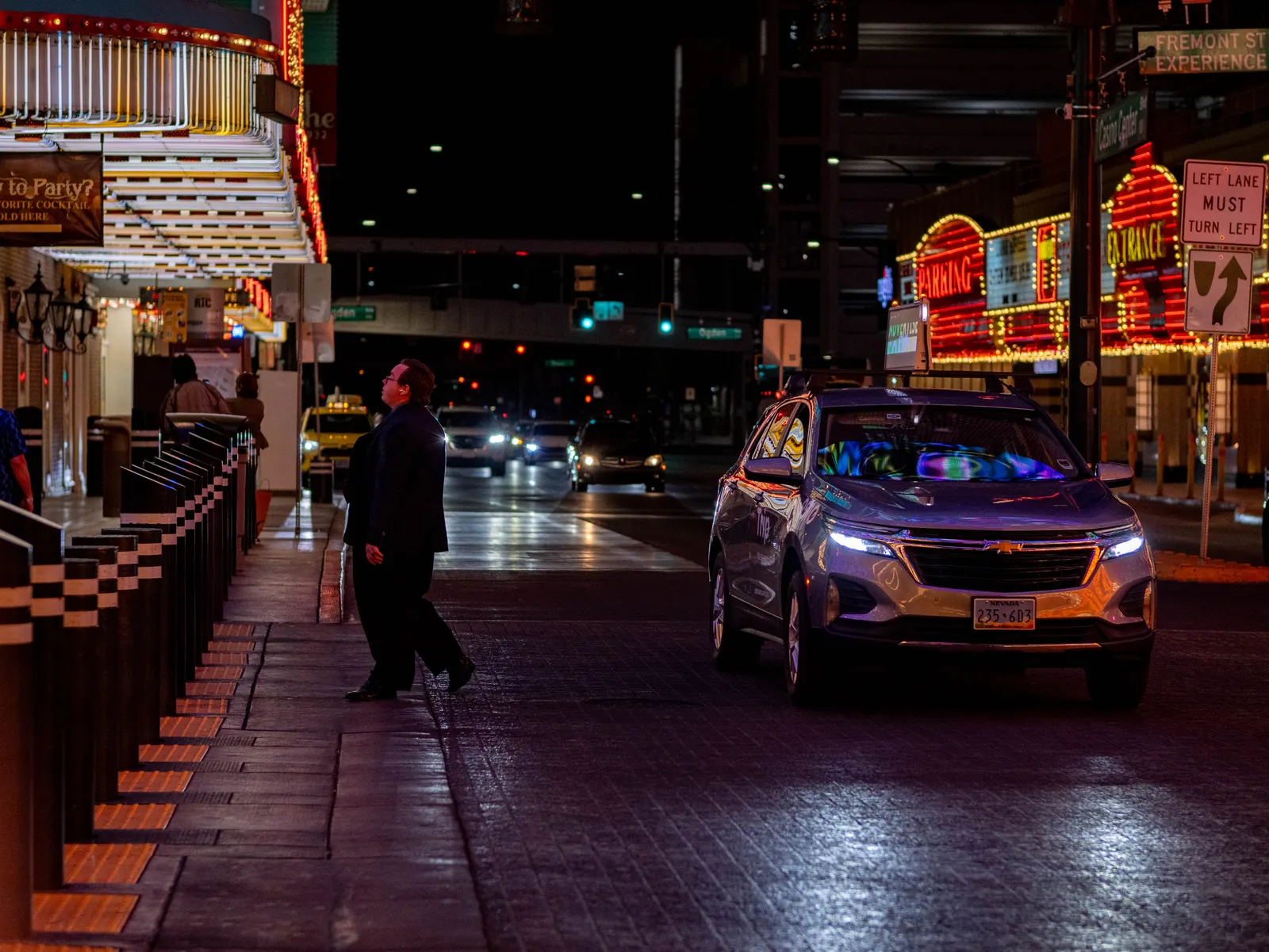 Haunted Vegas Tour & Ghost Hunt