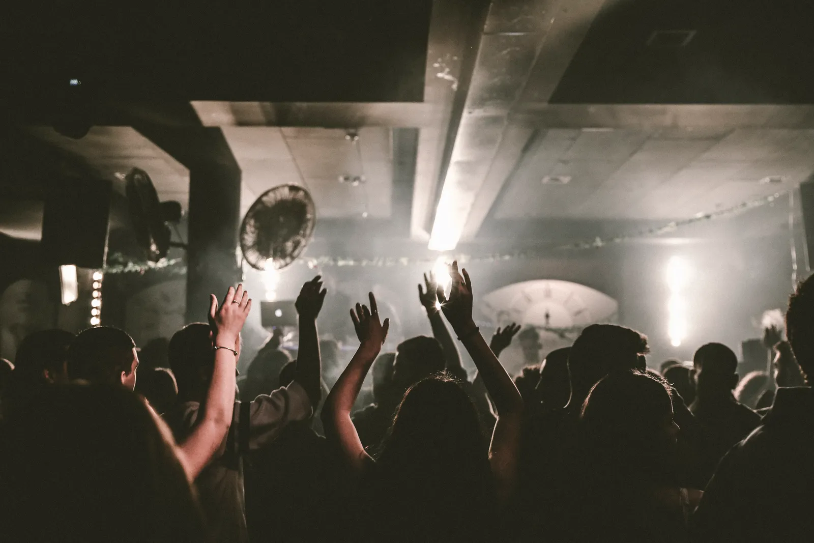 Madrid Party Bus: All-Night Club Tour